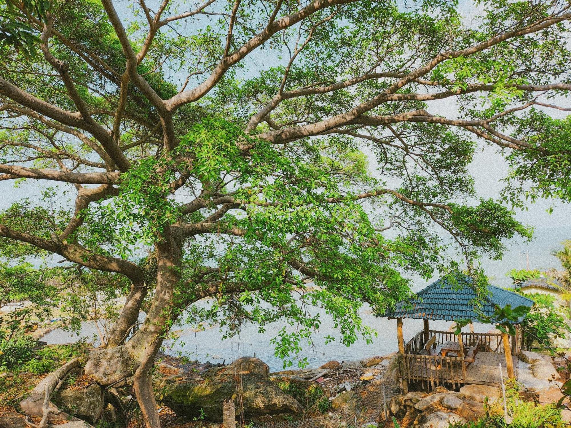 Voyage Phu Quoc Beach Resort Extérieur photo