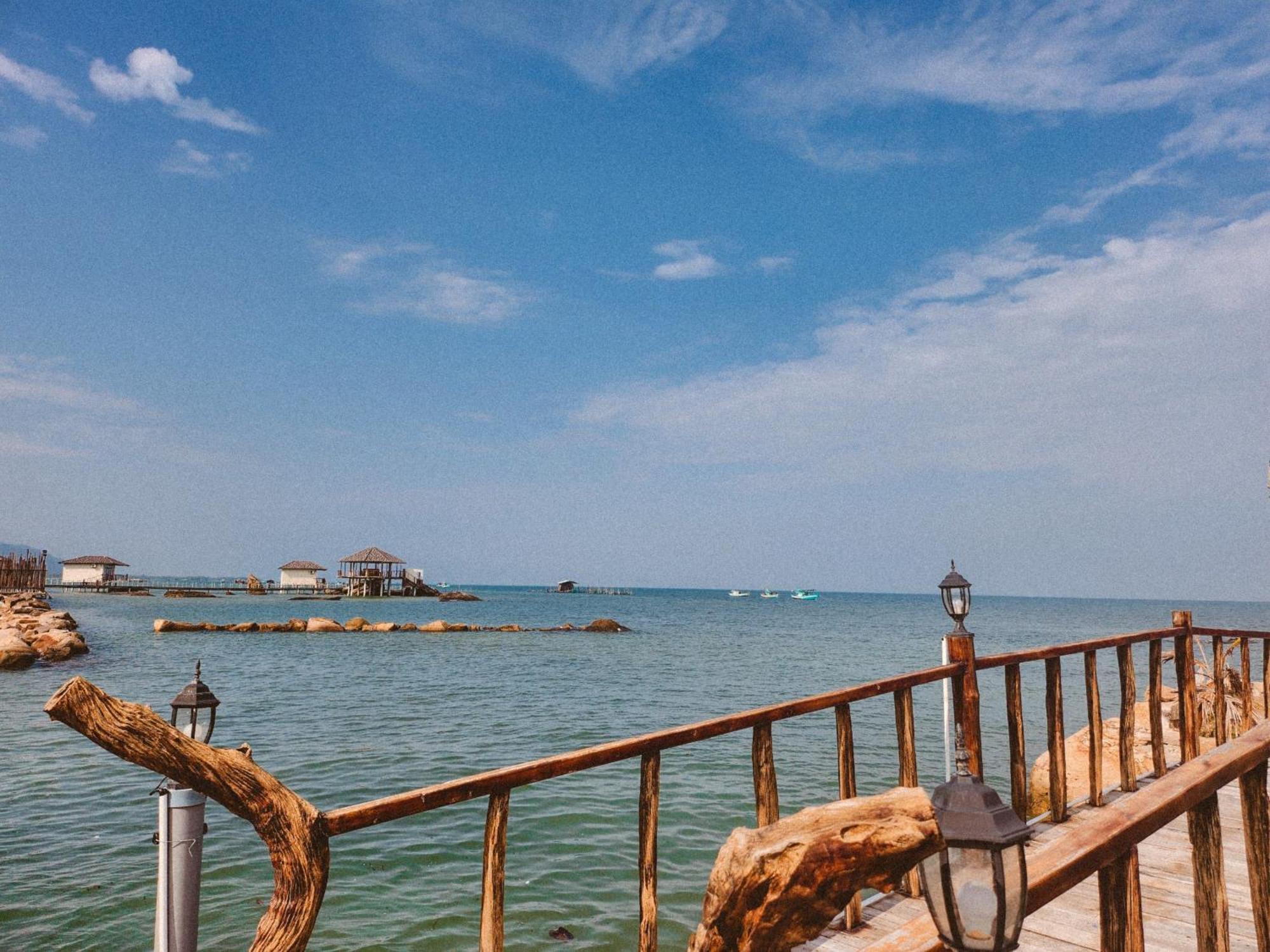 Voyage Phu Quoc Beach Resort Extérieur photo