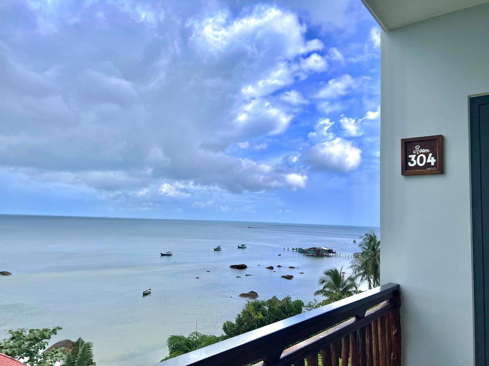 Voyage Phu Quoc Beach Resort Extérieur photo